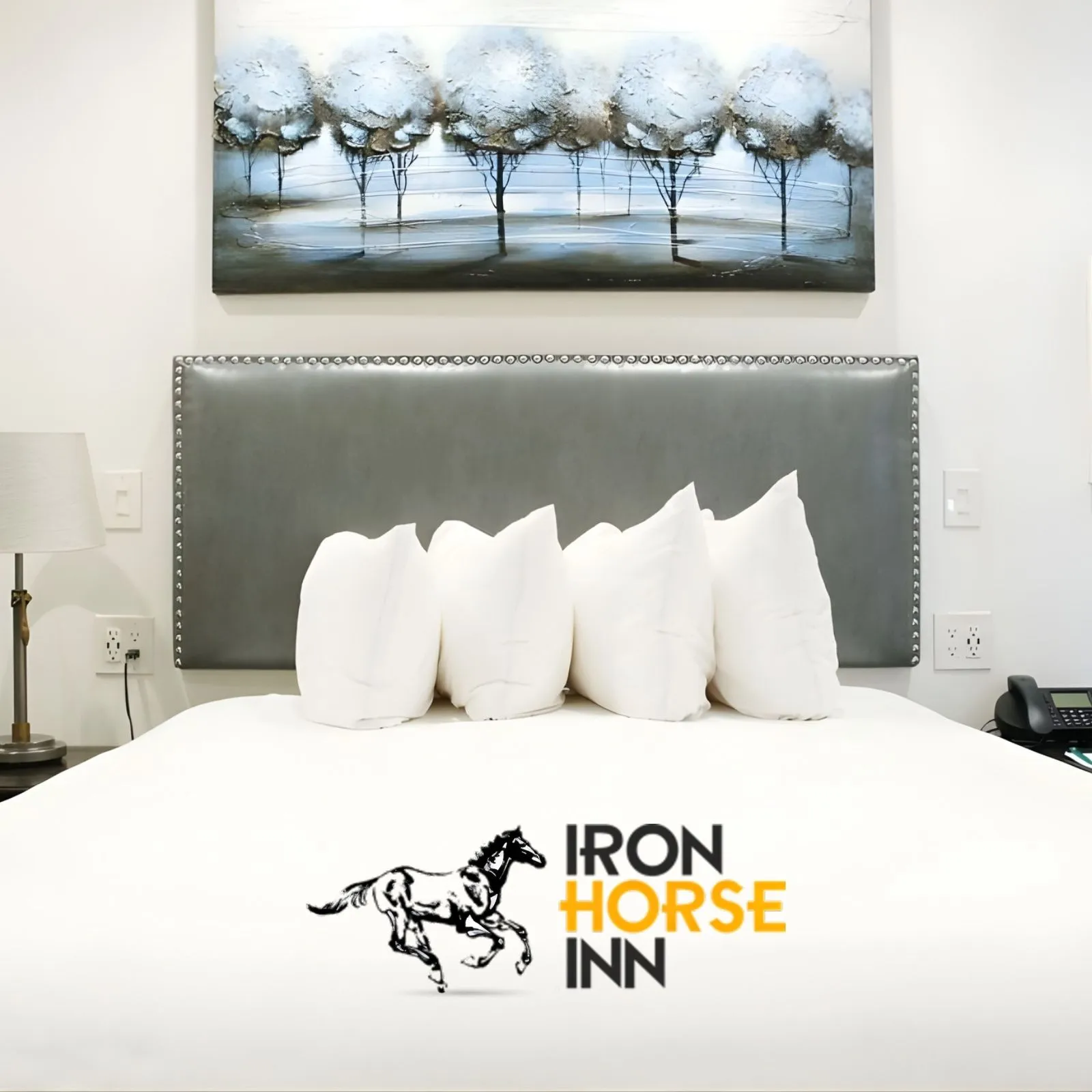 The-Iron-Horse-Inn_Mobile_AZ